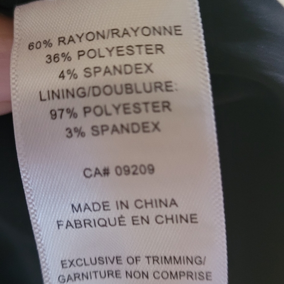 Dress - Picture 6 of 6